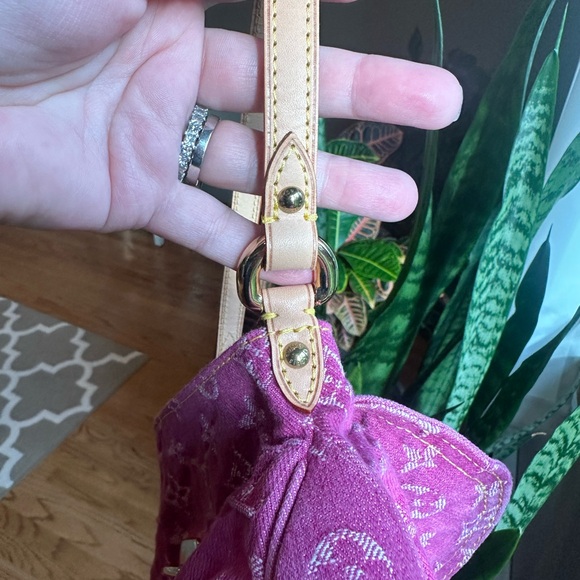 Louis Vuitton Pink Denim Pleaty - Picture 8 of 15